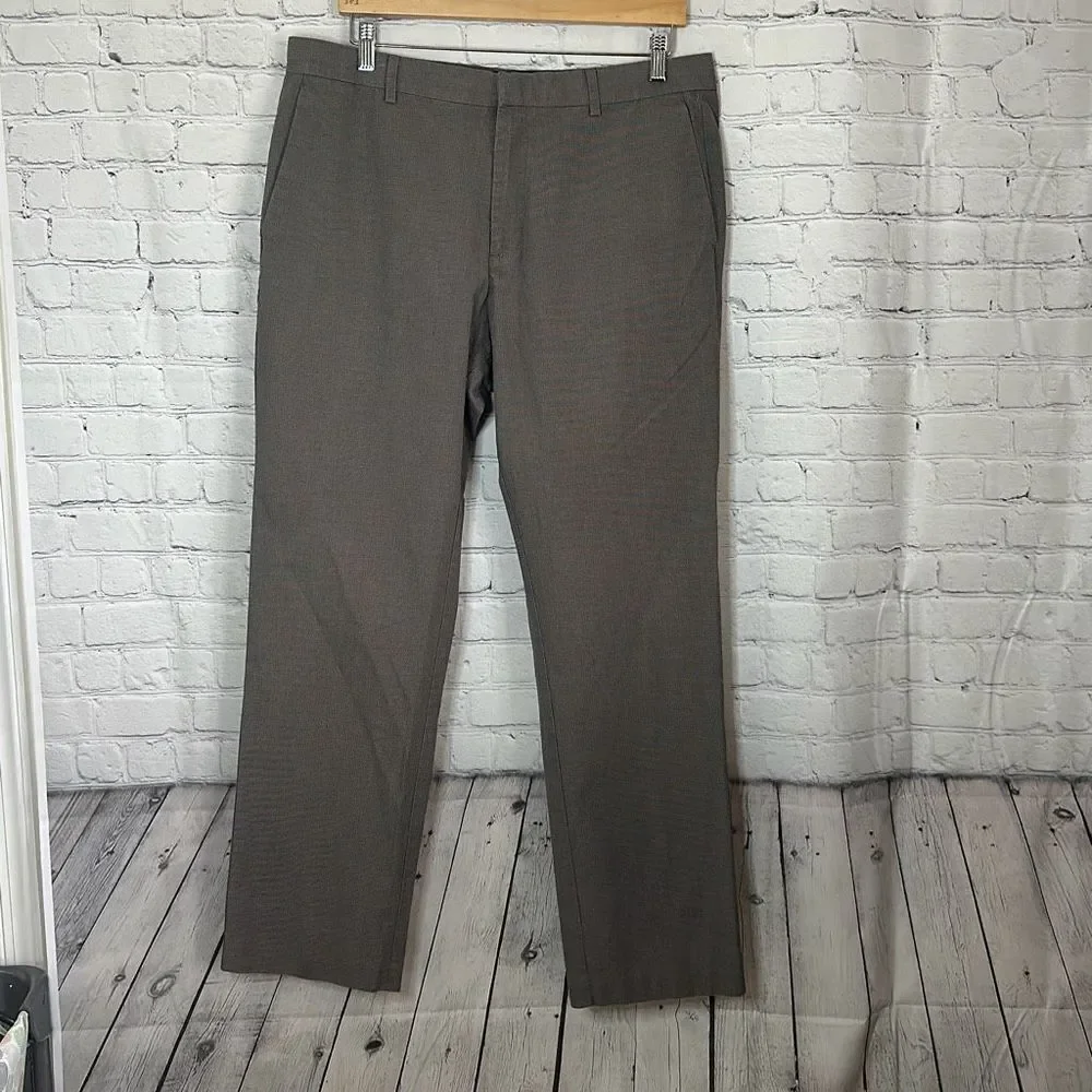 Banana Republic Non Iron Tailored‎ Slim Fit size 35x32 Brown Dress Pants
